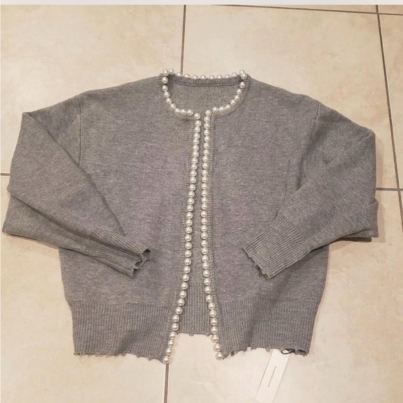 Commense pearl trim ripped hem cardigan - Picture 2 of 6